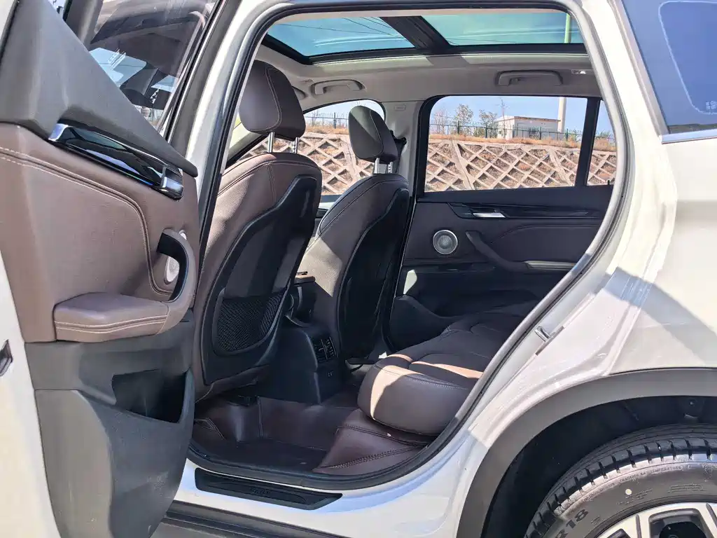 BMW X1 2023 — фото 15