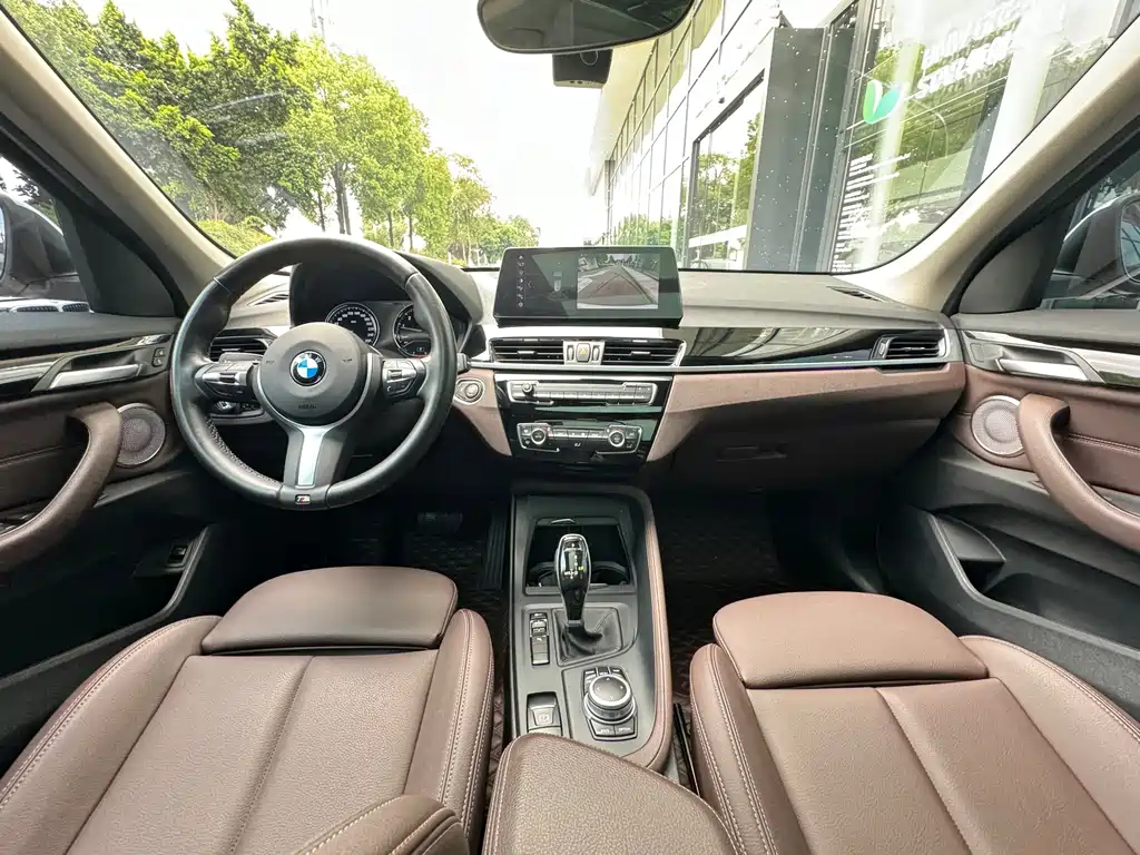 BMW X1 2021 — фото 11