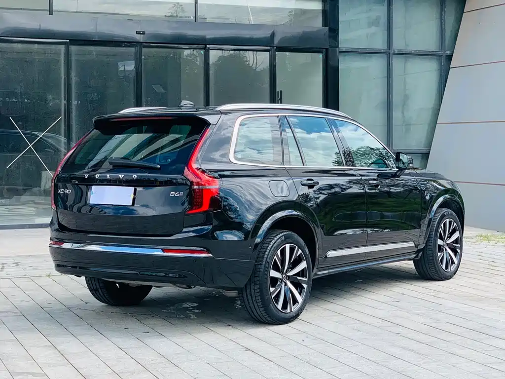 Volvo XC90 2025 — фото 7