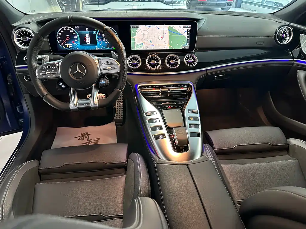 Mercedes-Benz AMG GT 2019 — фото 2