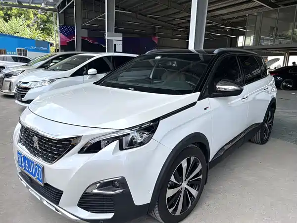 Peugeot 5008 2017