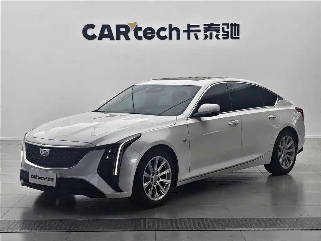Cadillac CT5 2024 — фото 1
