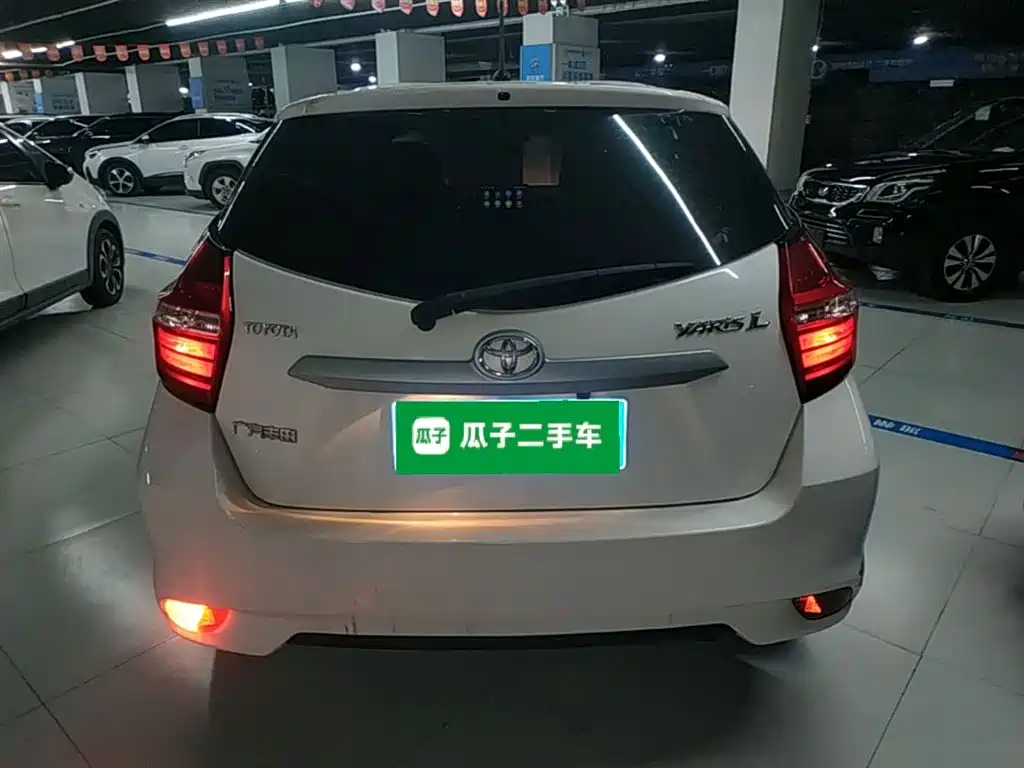 Toyota Yaris L 2018 — фото 6