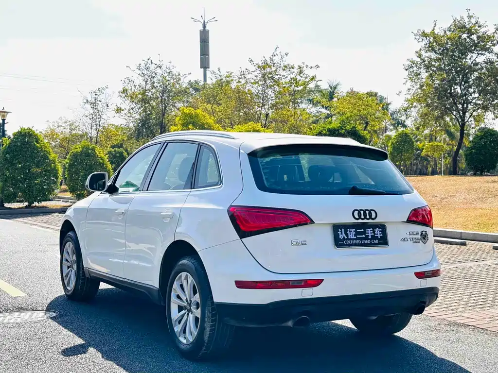 Audi Q5 2014