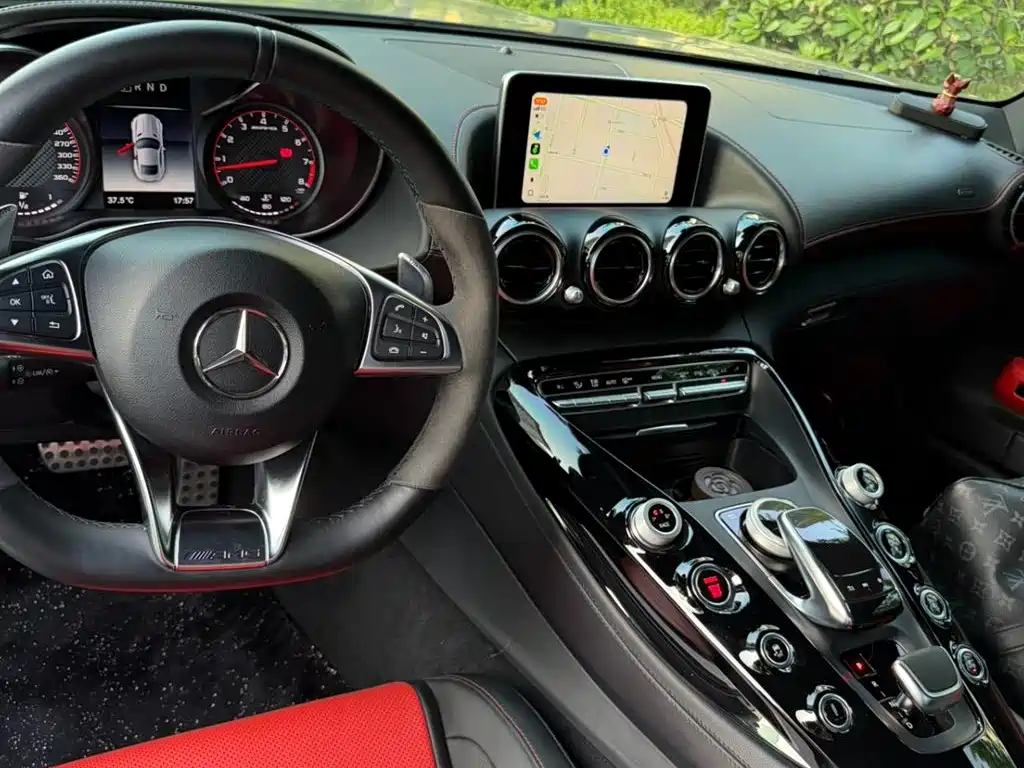 Mercedes-Benz AMG GT 2019 — фото 7