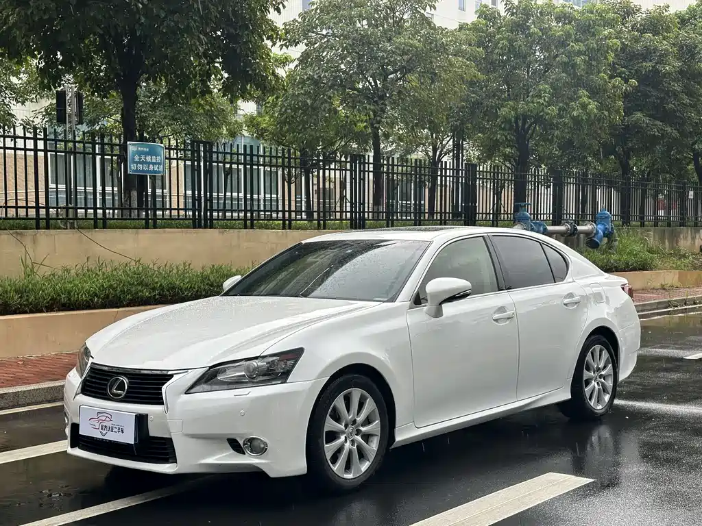 Lexus GS 2012