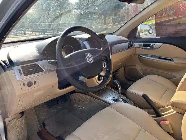 Buick Excelle 2014