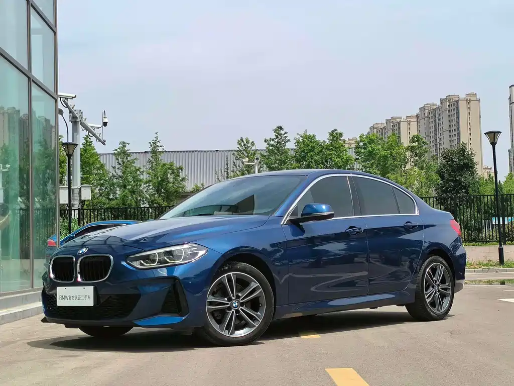 BMW 1 Series 2021
