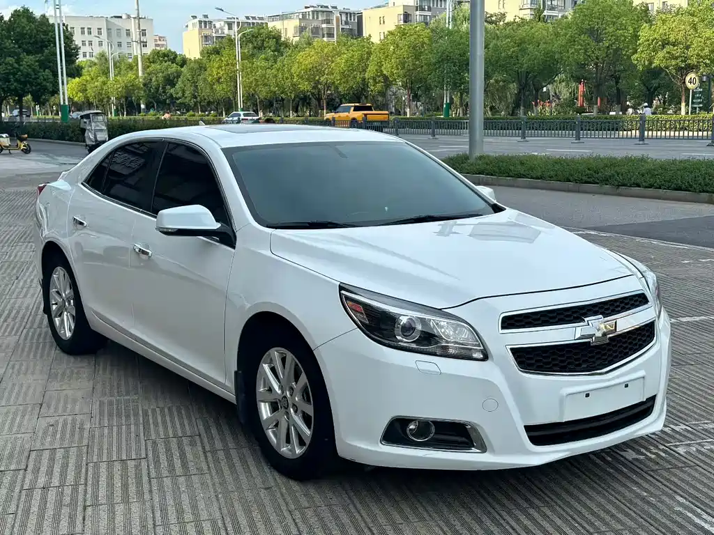 Chevrolet Malibu 2014 — фото 3