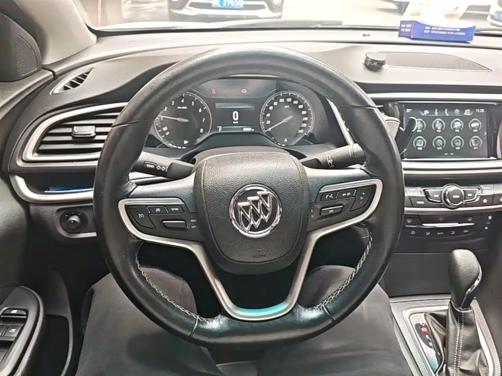 Buick Excelle 2019 — фото 11