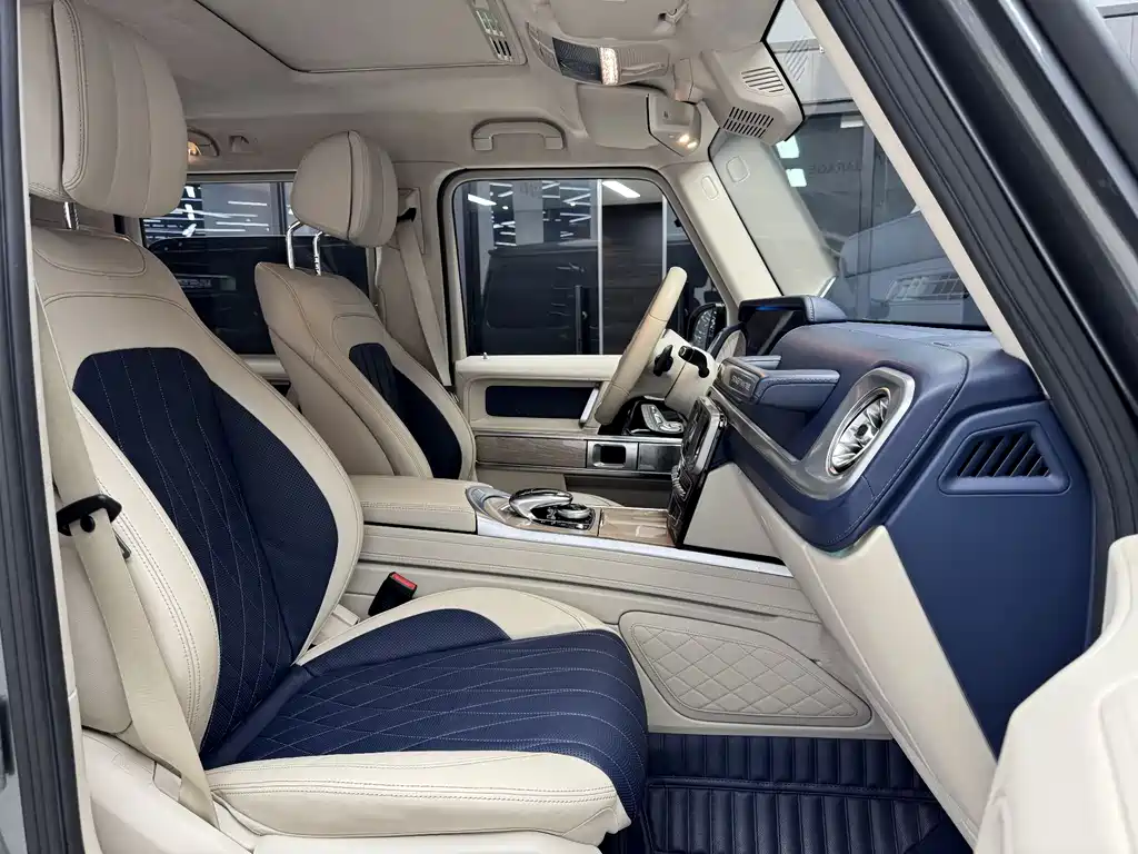 Mercedes-Benz G-Class 2020 — фото 11