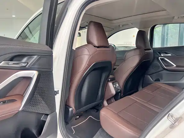 BMW X2 2024