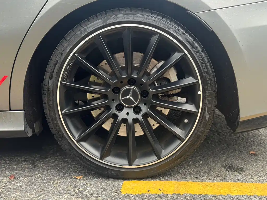 Mercedes-Benz A-Class AMG 2023 — фото 17