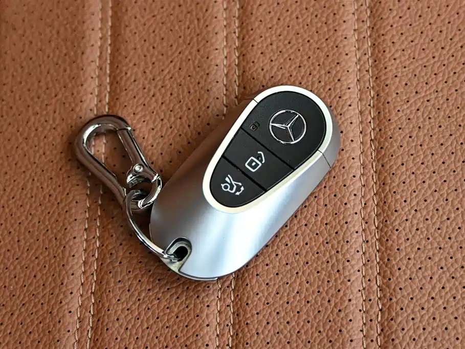 Mercedes-Benz GLC 2023 — фото 37
