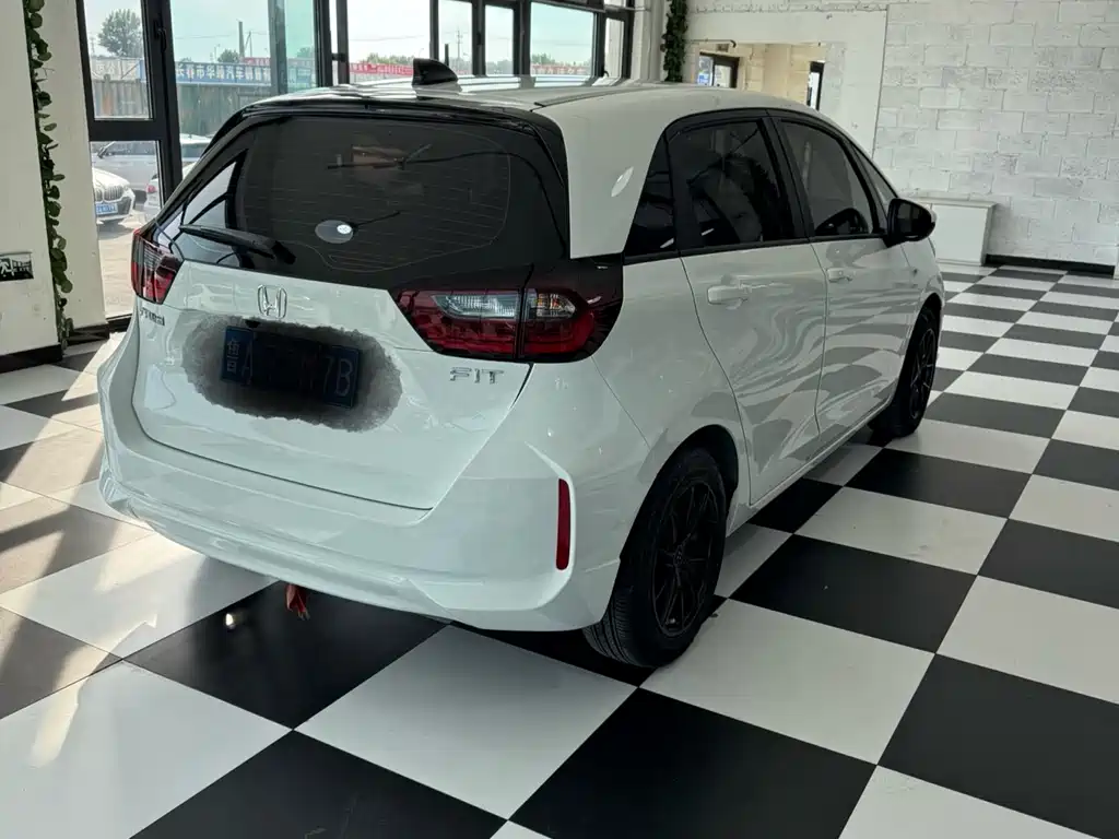 Honda Fit 2022 — фото 10