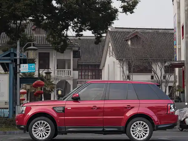 Land Rover Range Rover Sport 2012
