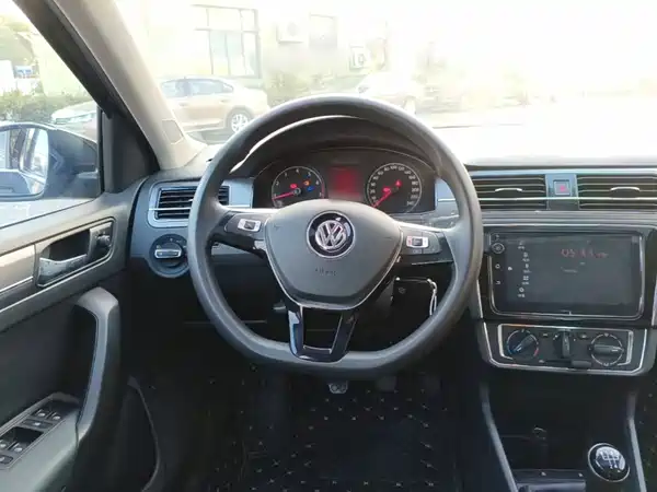 Volkswagen Santana 2021