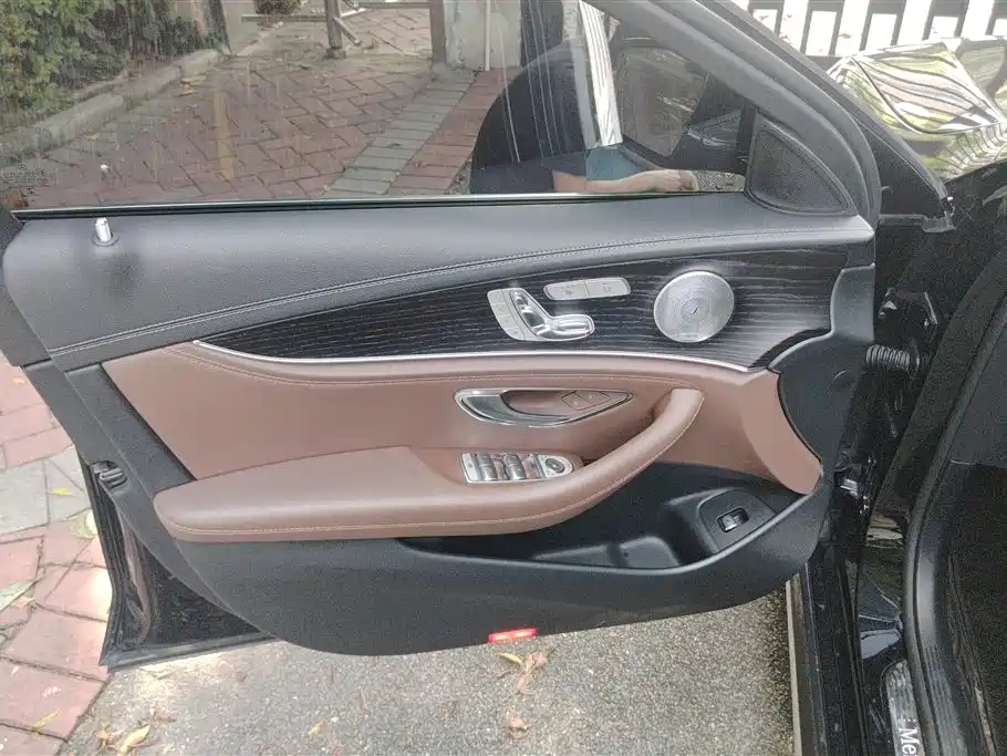 Mercedes-Benz E-Class 2020