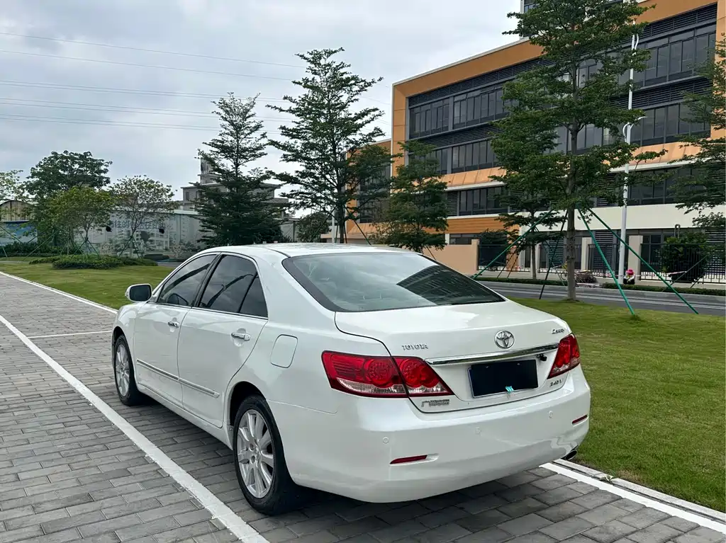 Toyota Camry 2007 — фото 25