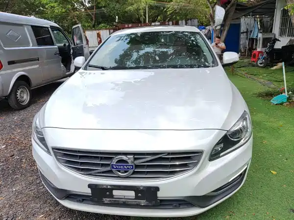 Volvo S60 2017