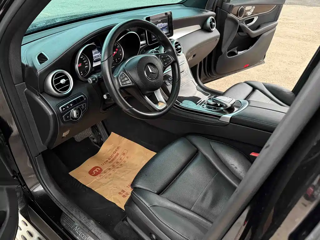 Mercedes-Benz GLC 2016