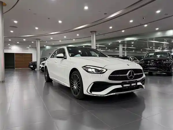 Mercedes-Benz C-Class 2023