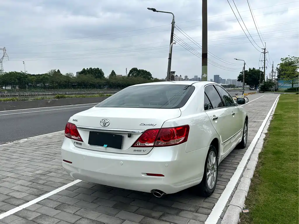 Toyota Camry 2007 — фото 27