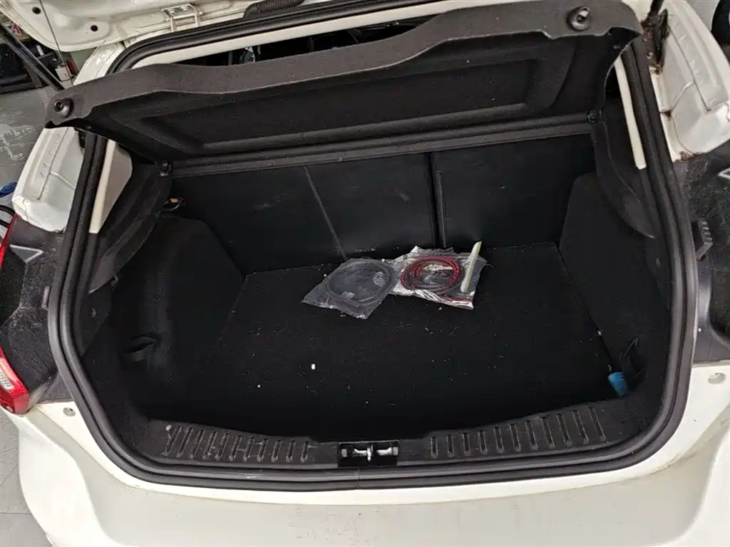 Ford Focus 2015 — фото 19