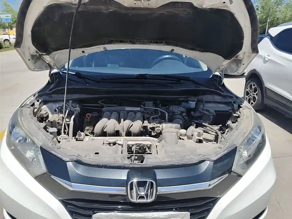 Honda Vezel 2015 — фото 20