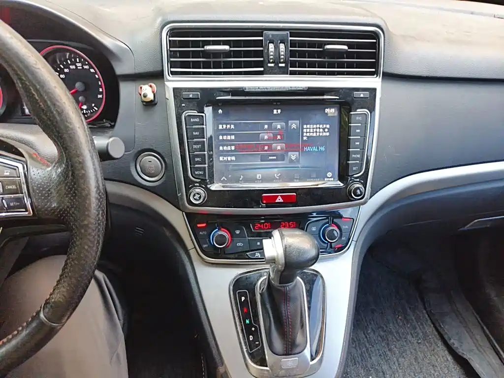 Haval H6 2017 — фото 14
