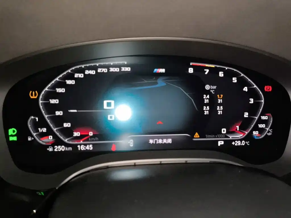 BMW 6 Series GT 2021 — фото 12