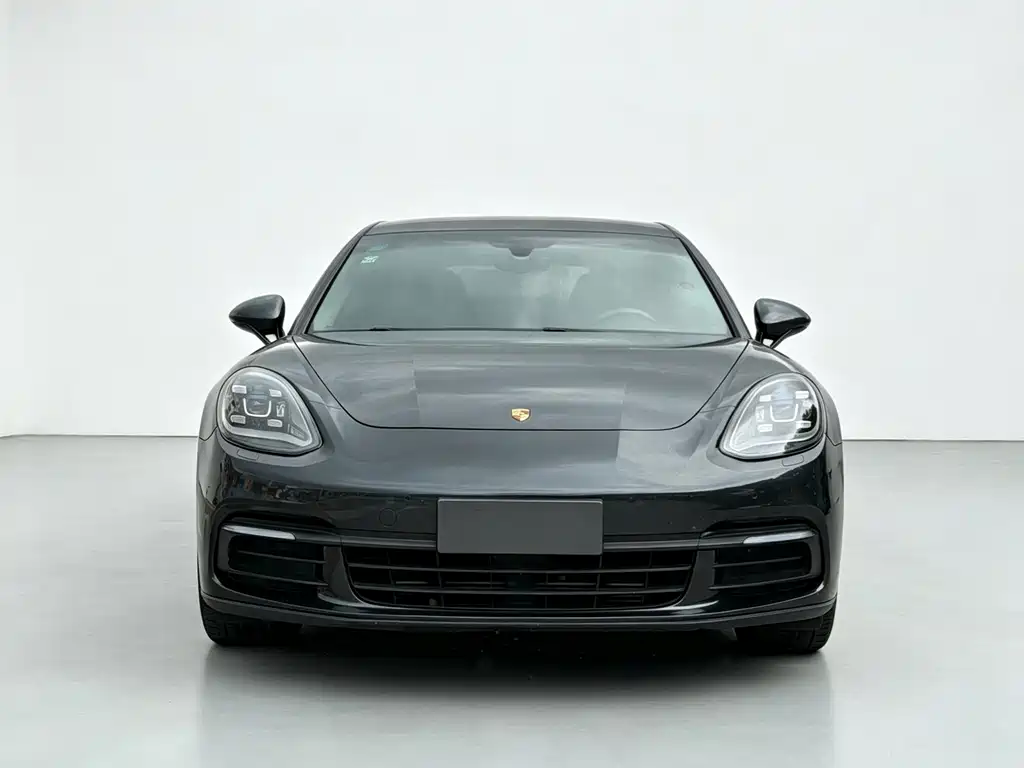 Porsche Panamera 2017 — фото 2