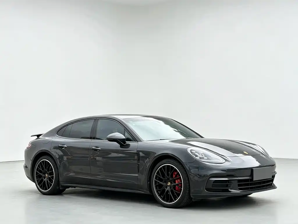 Porsche Panamera 2017 — фото 3