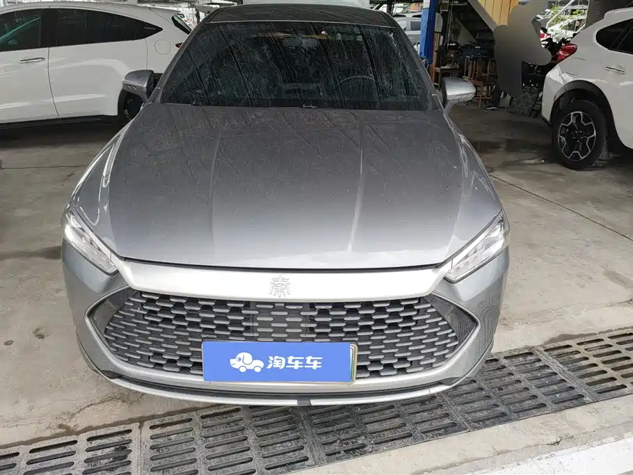 BYD Qin PLUS 2022 — фото 2
