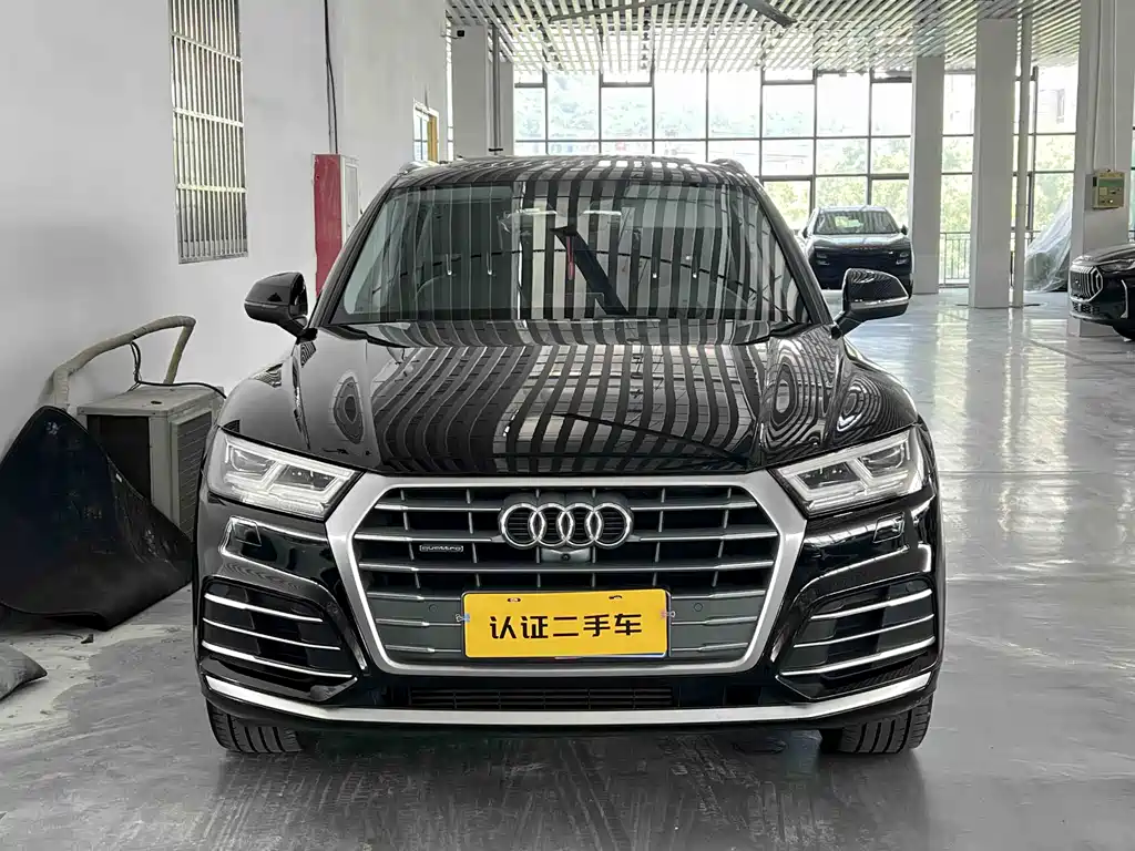 Audi Q5L 2021 — фото 5