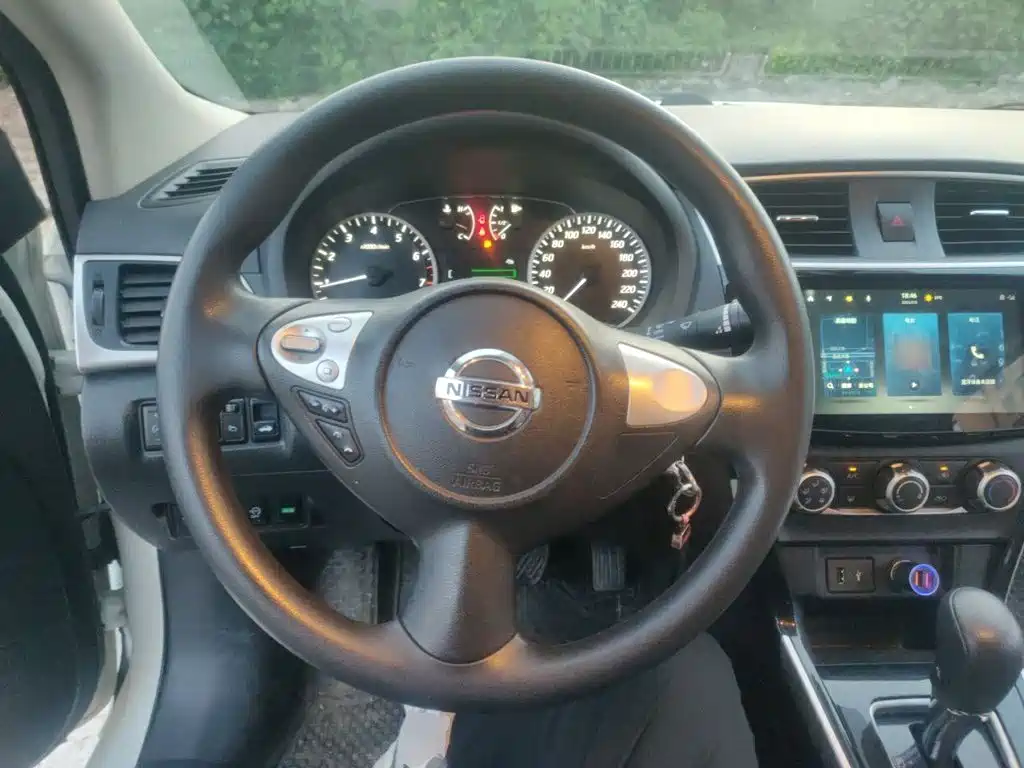 Nissan Sylphy 2021 — фото 11