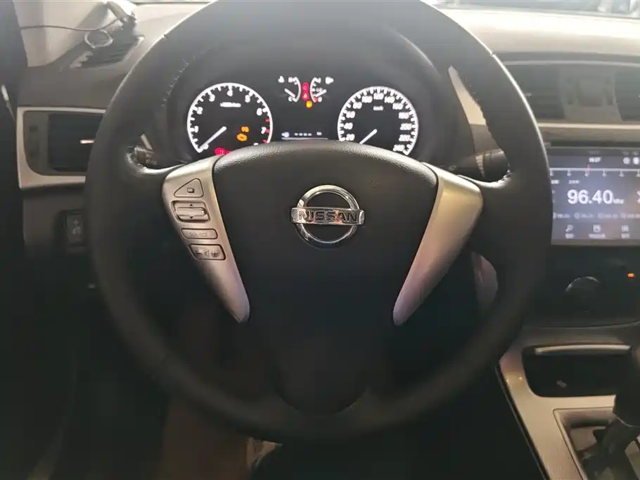 Nissan Sylphy 2015 — фото 15