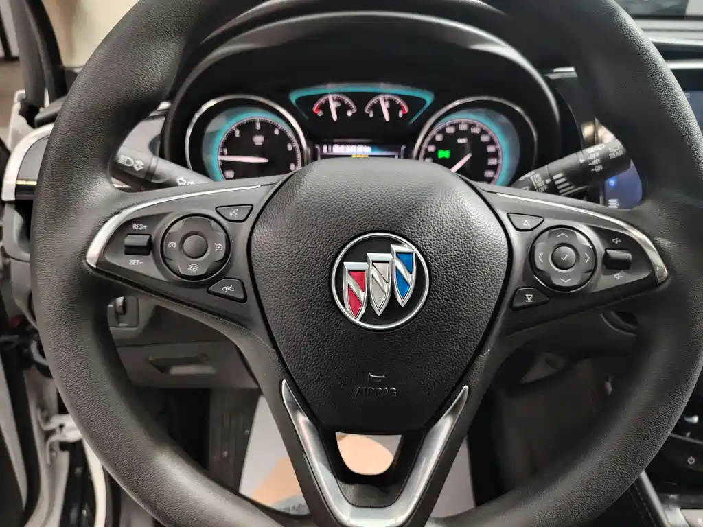 Buick Envision Plus 2018 — фото 6