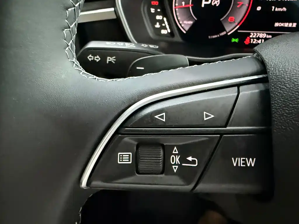Audi Q3 2022 — фото 13