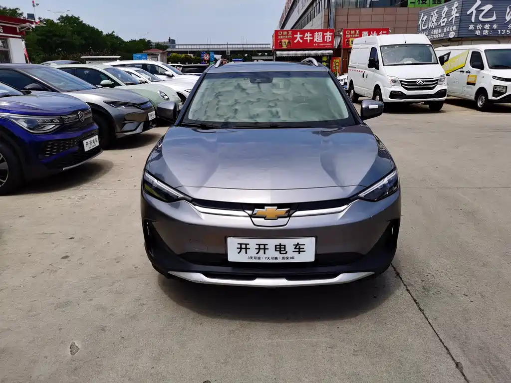 Chevrolet Menlo 2021
