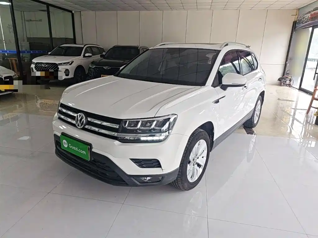 Volkswagen Tharu 2019 — фото 1
