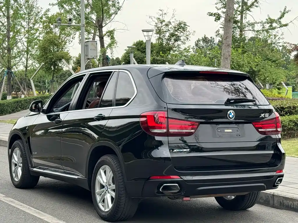 BMW X5 2018 — фото 20