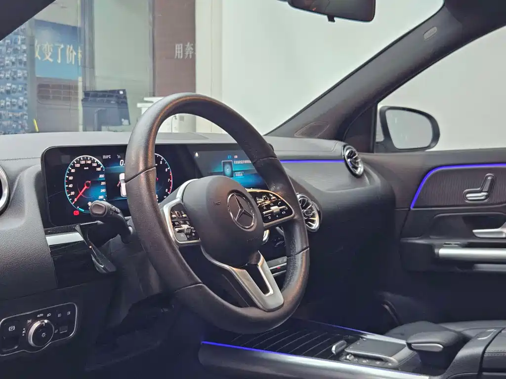 Mercedes-Benz GLA 2021 — фото 10
