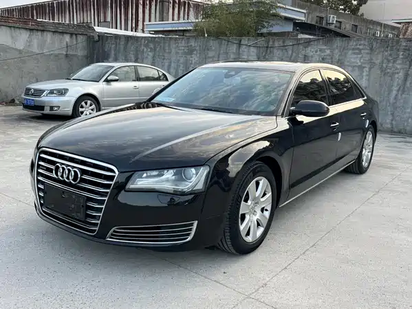 Audi A8 2014