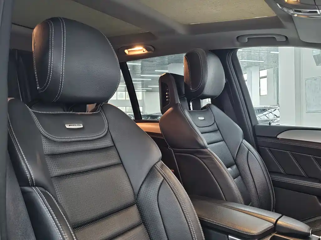 Mercedes-Benz M-Class AMG 2013 — фото 16