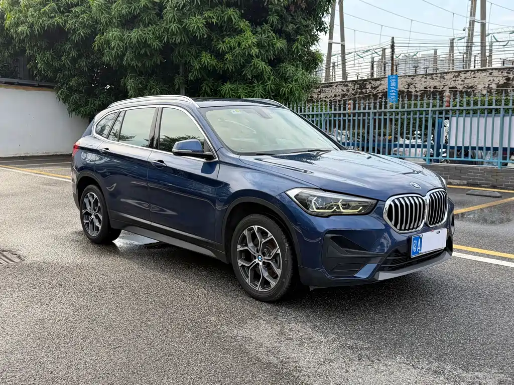 BMW X1 2021