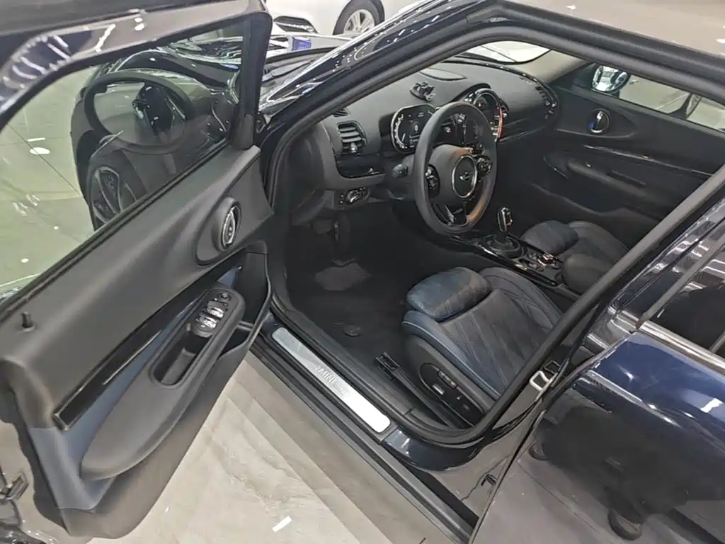 MINI Clubman 2021 — фото 16