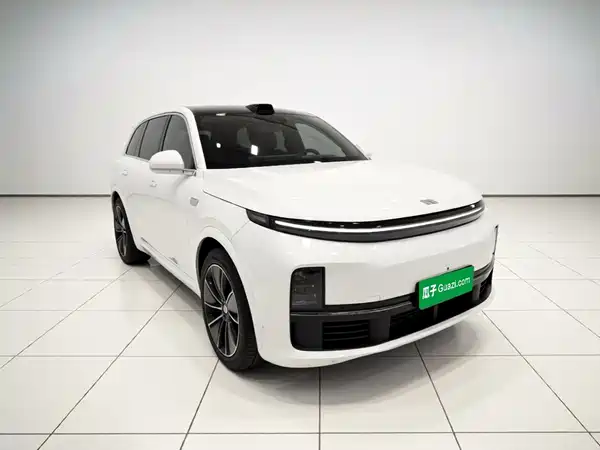 Li Auto L7 2025