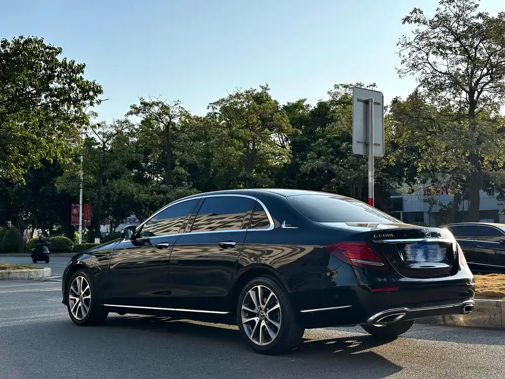 Mercedes-Benz E-Class 2018 — фото 8