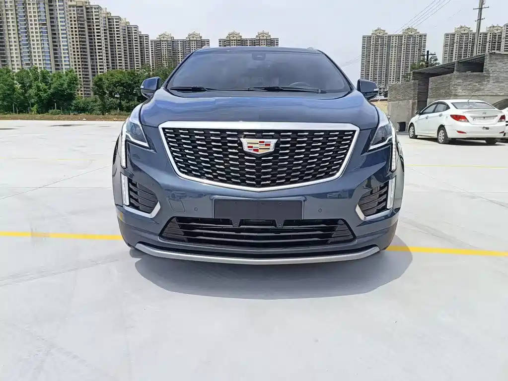 Cadillac XT5 2024 — фото 2